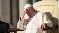 Papež František: Zůstaňme při Ukrajincích, ušlechtilém a mučeném národě